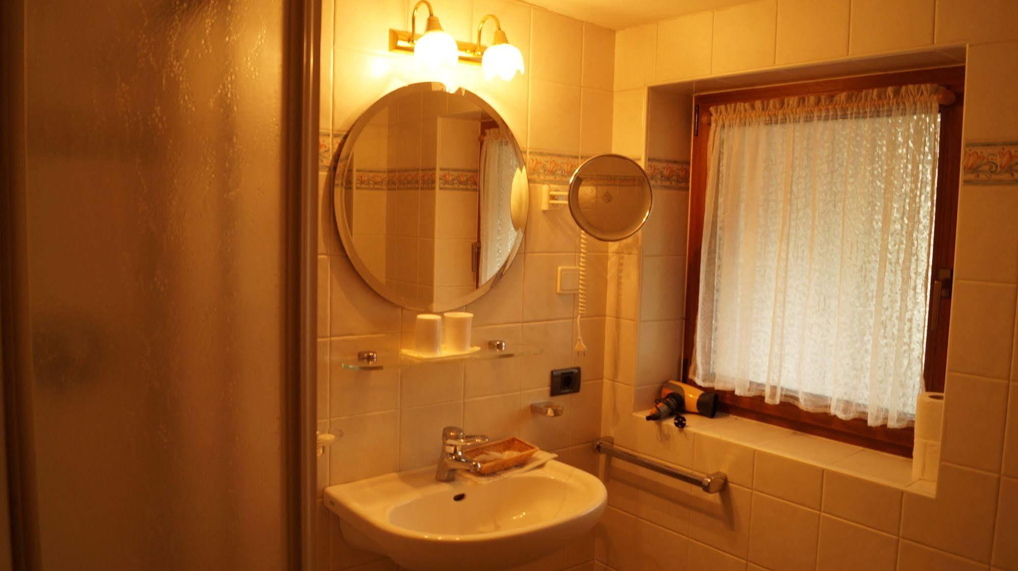 Hotel Schwarzbachhof Lutago Zewnętrze zdjęcie